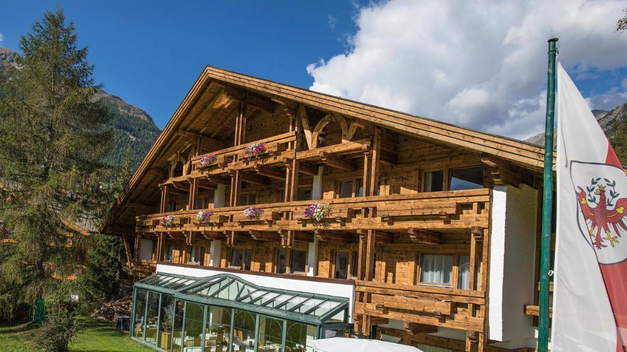 Hotel Am Hof Solden Bagian luar foto