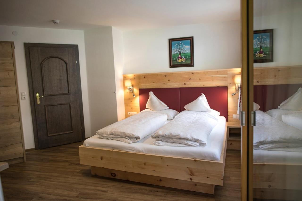 Hotel Am Hof Solden Bagian luar foto
